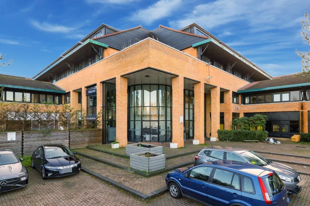 Property photo 1 of 16 1000017214