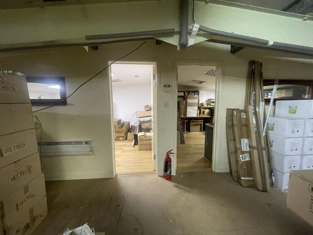 Property photo 2 of 15 Img_8055.Jpg