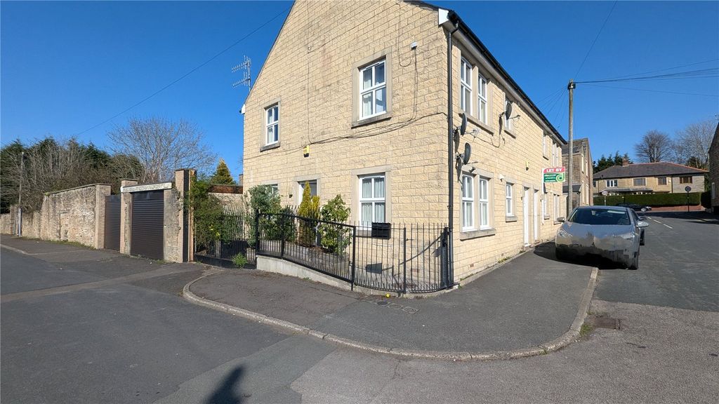 Property photo 1 of 11 Picture No. 29