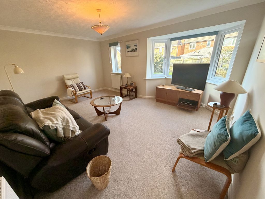 Property photo 3 of 23