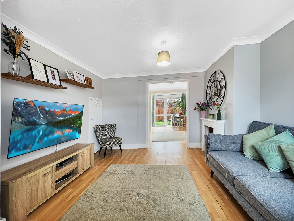 Property photo 2 of 16 4d1cc935B2F2266543322B80Fe16c1B1F6d9ee07