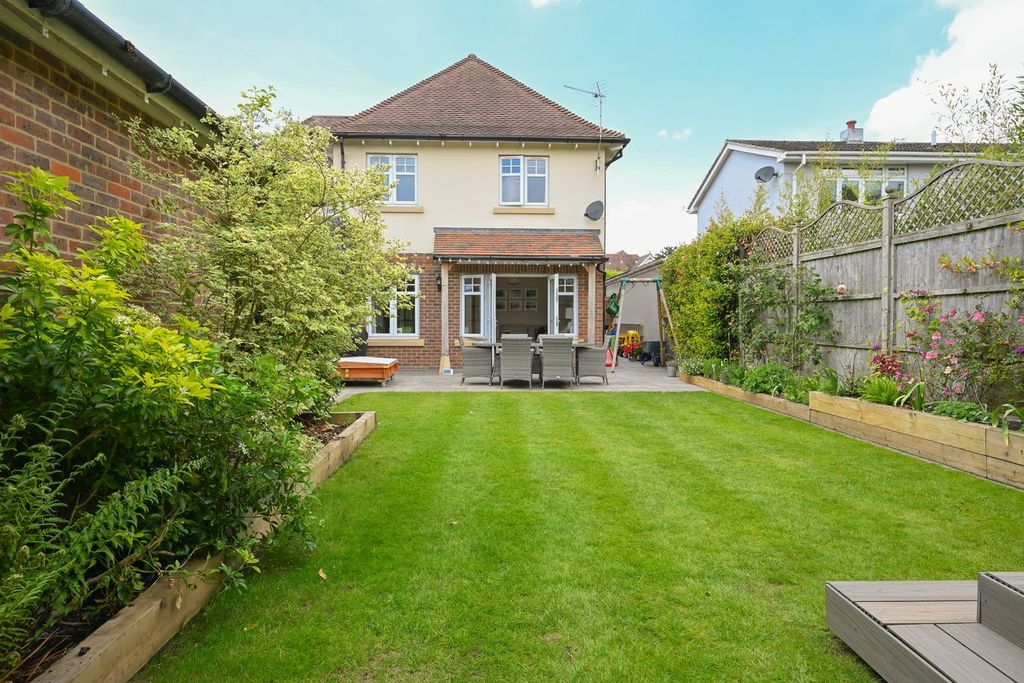 Property photo 1 of 22