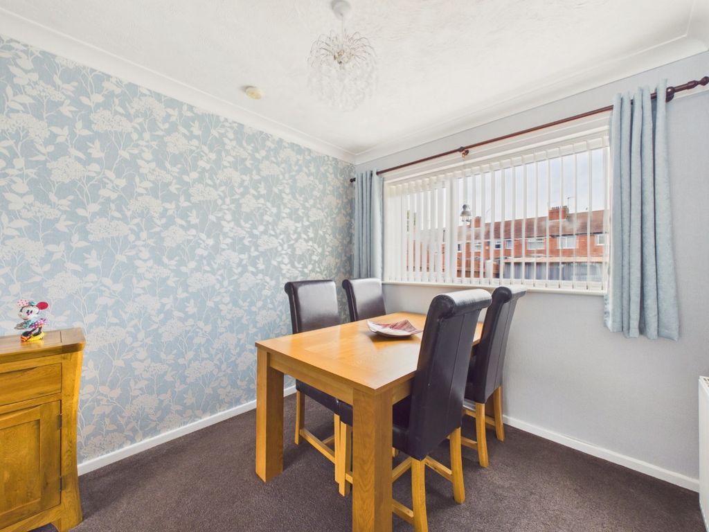 Property photo 3 of 12 5133067