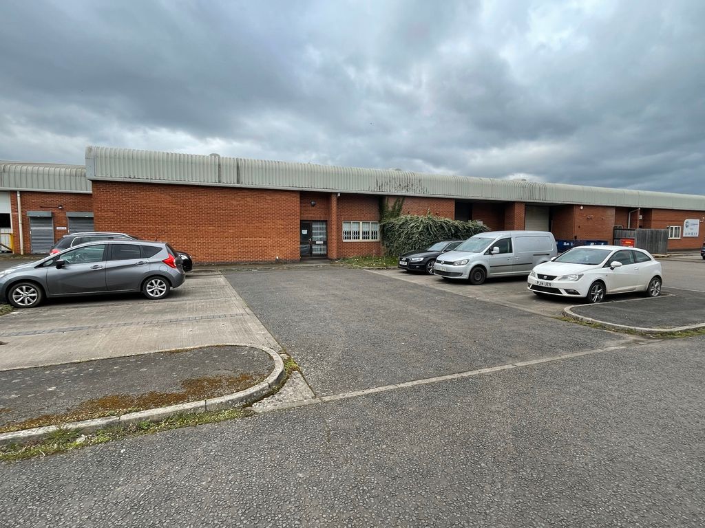 Property photo 1 of 3 U5 Ex1