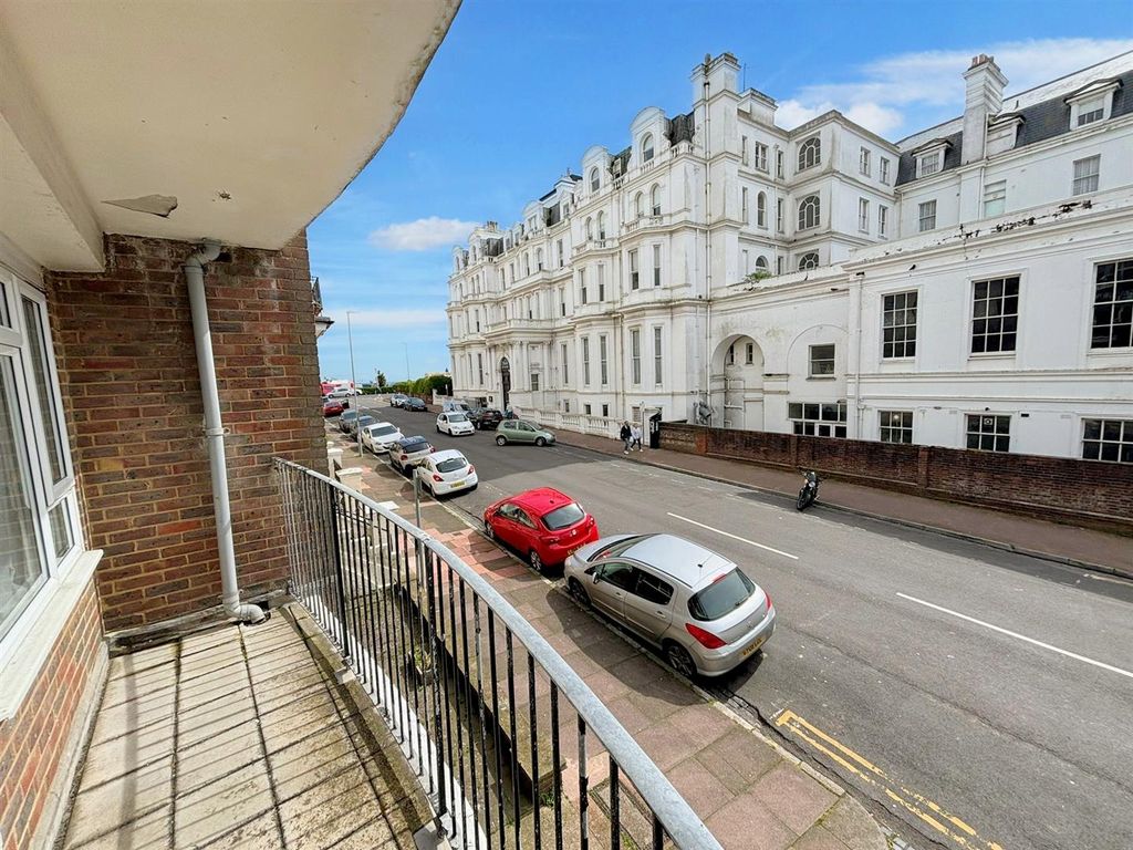 Property photo 3 of 9 1.Jpg