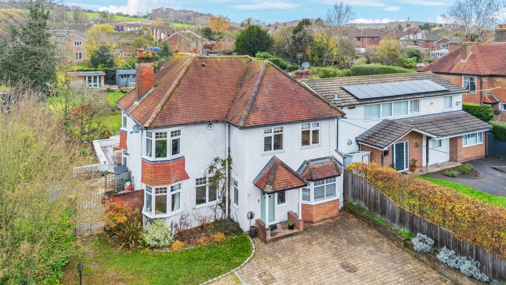 Property photo 1 of 36