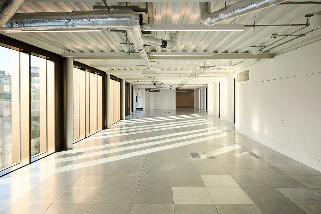 Property photo 3 of 9 Picture 3