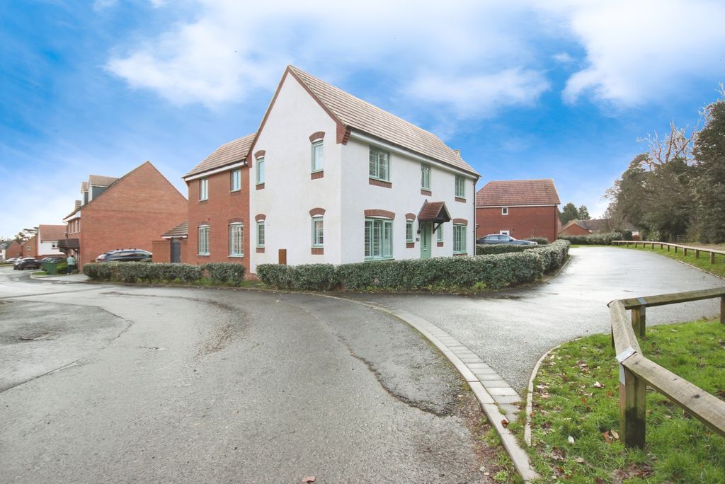 Property photo 1 of 27 Pbox-Img.Jpg