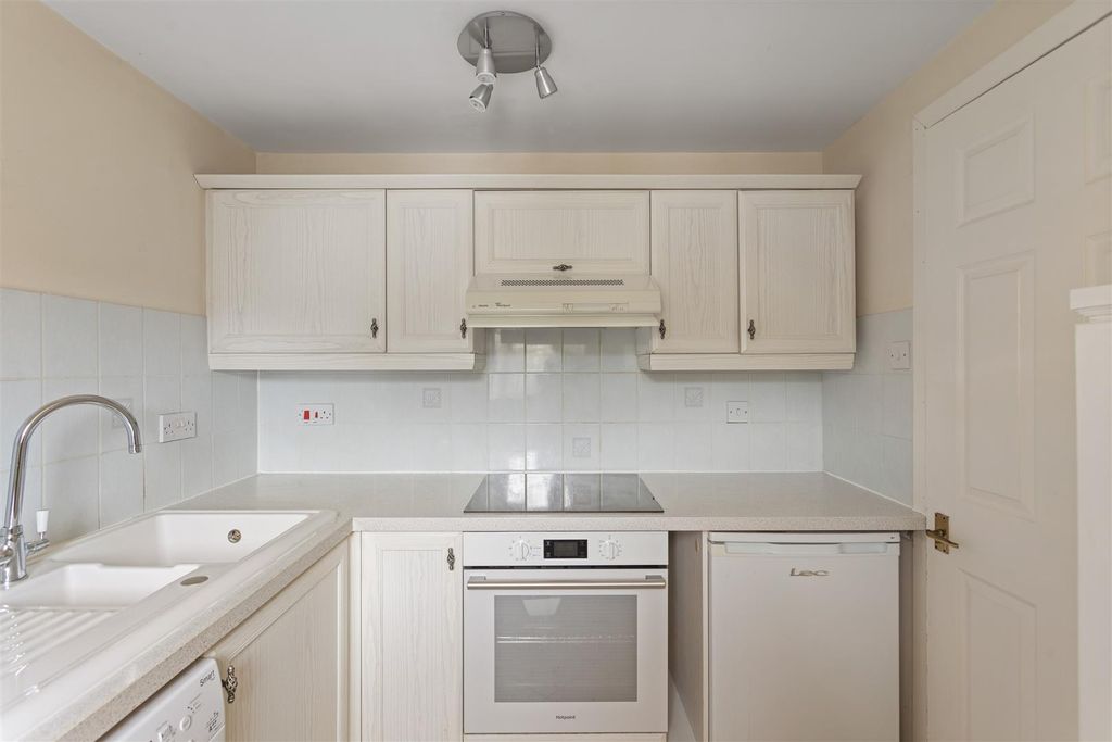 Property photo 3 of 23 7.Jpg
