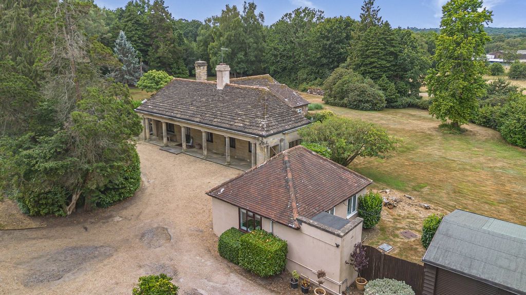Property photo 1 of 28 Deerpark