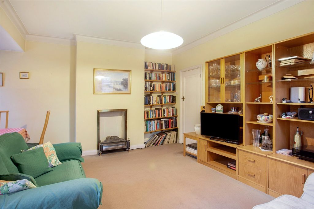 Property photo 3 of 13 Picture No. 05