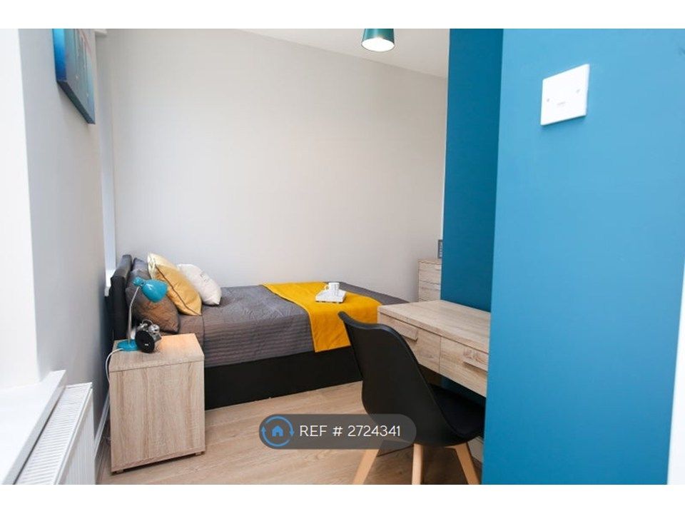 Property photo 3 of 8