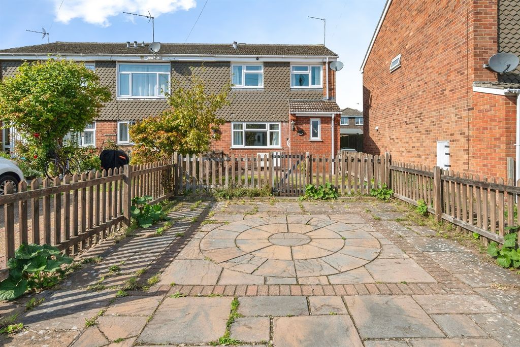 Property photo 1 of 15