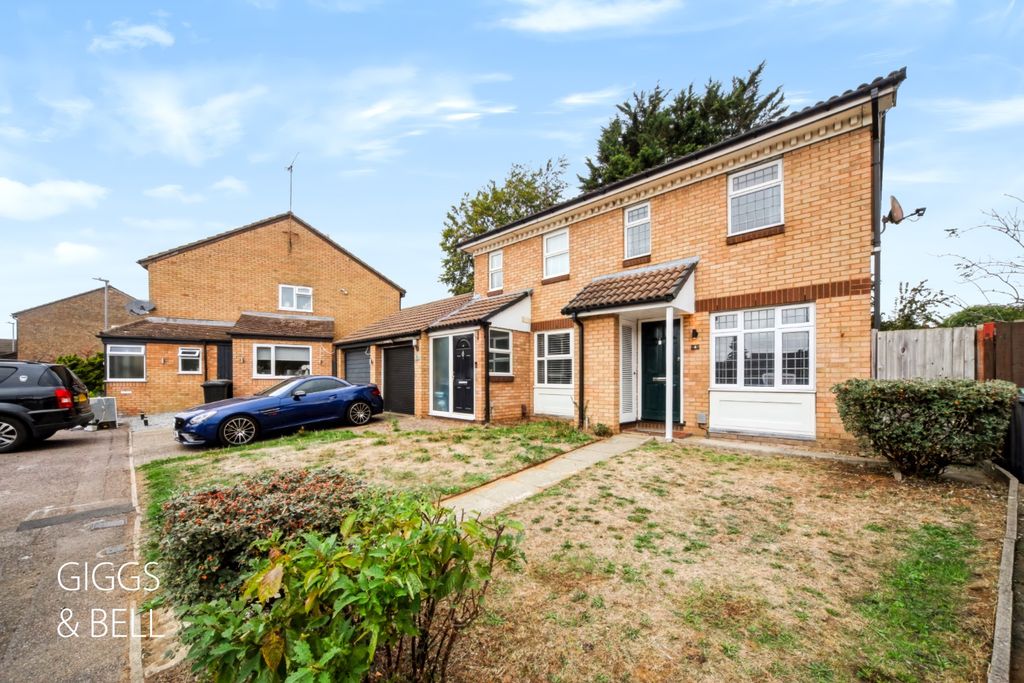 Property photo 1 of 18 5550980