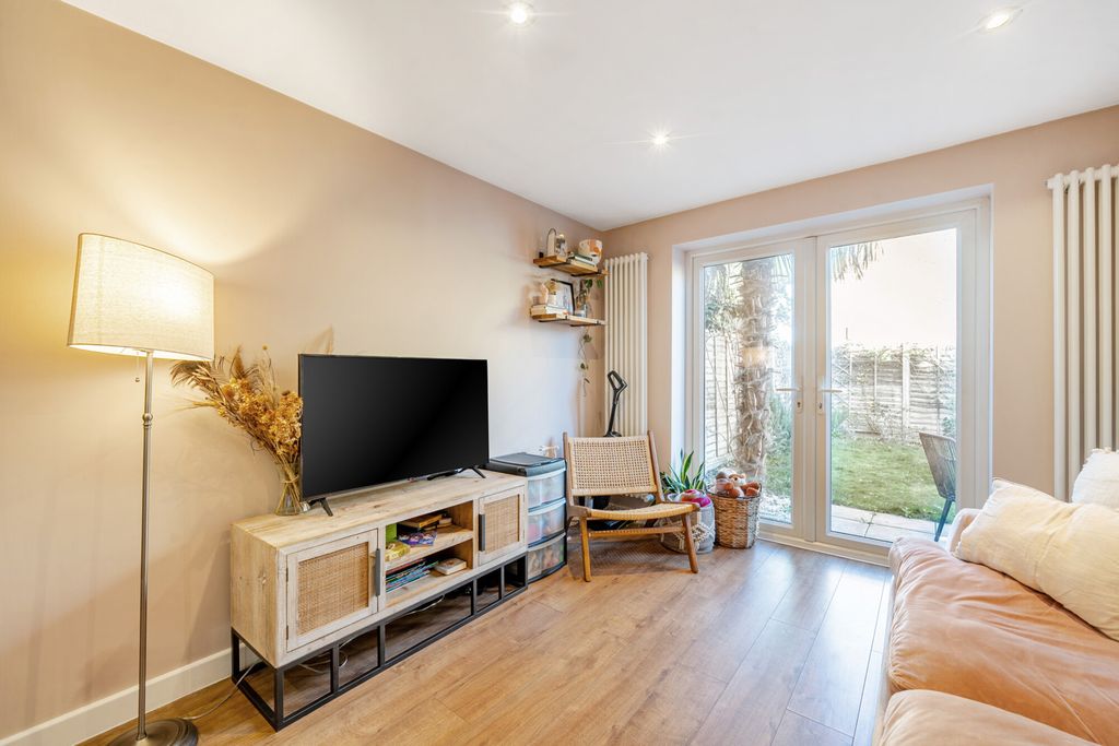 Property photo 2 of 27 Reception Room