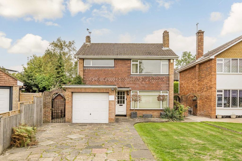 Property photo 1 of 8