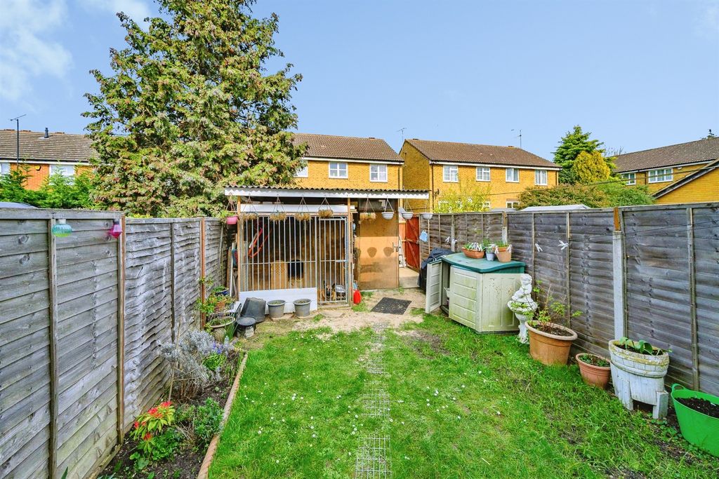 Property photo 2 of 18