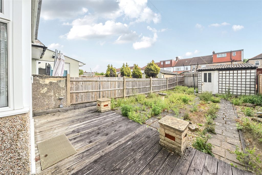 Property photo 2 of 11 Picture No. 19