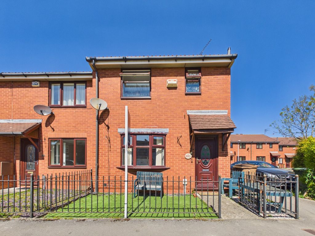 Property photo 1 of 8 4996463