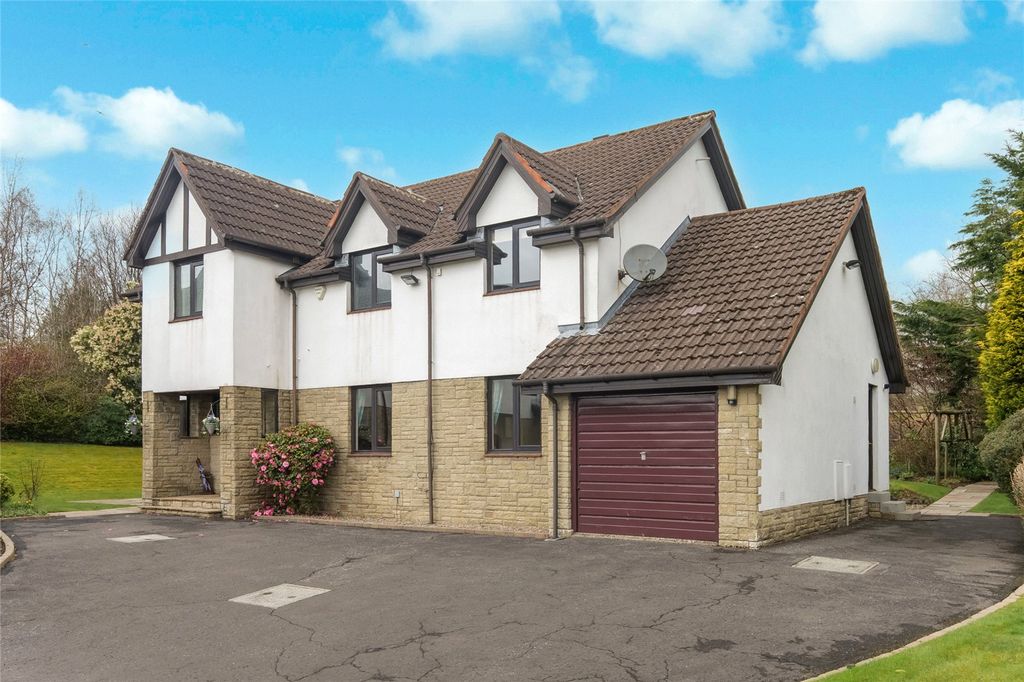 Property photo 1 of 28 Front