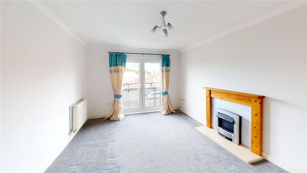 Property photo 3 of 8 Picture No. 07