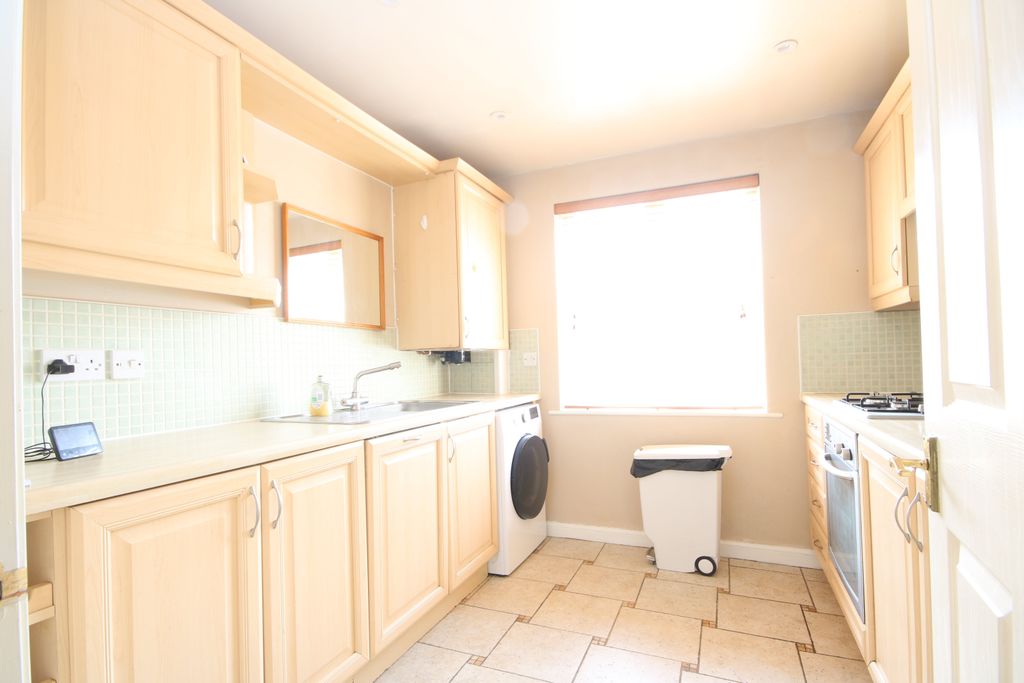 Property photo 2 of 10 Img_0049