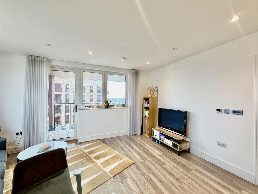 Property photo 2 of 12 Reception Room