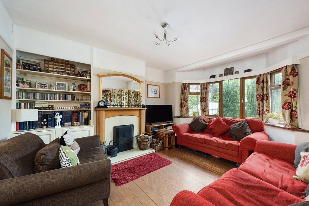 Property photo 2 of 17 Picture No. 13