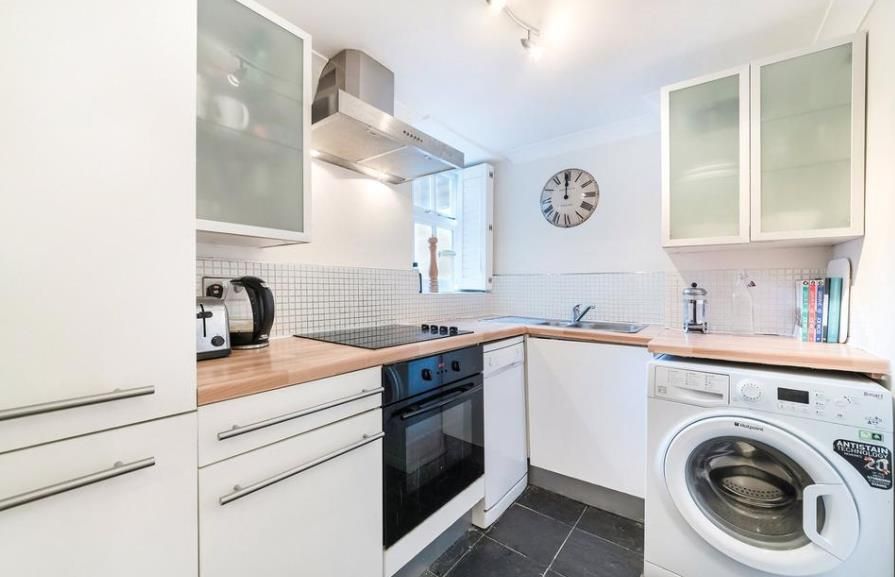 Property photo 3 of 5 2 Cornwall House 3.3 28.01 .Png