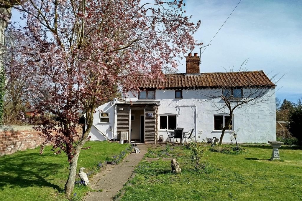 Property photo 1 of 20 1000049430