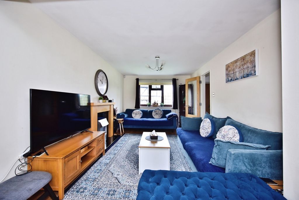 Property photo 2 of 20 Pbox-Img.Jpg