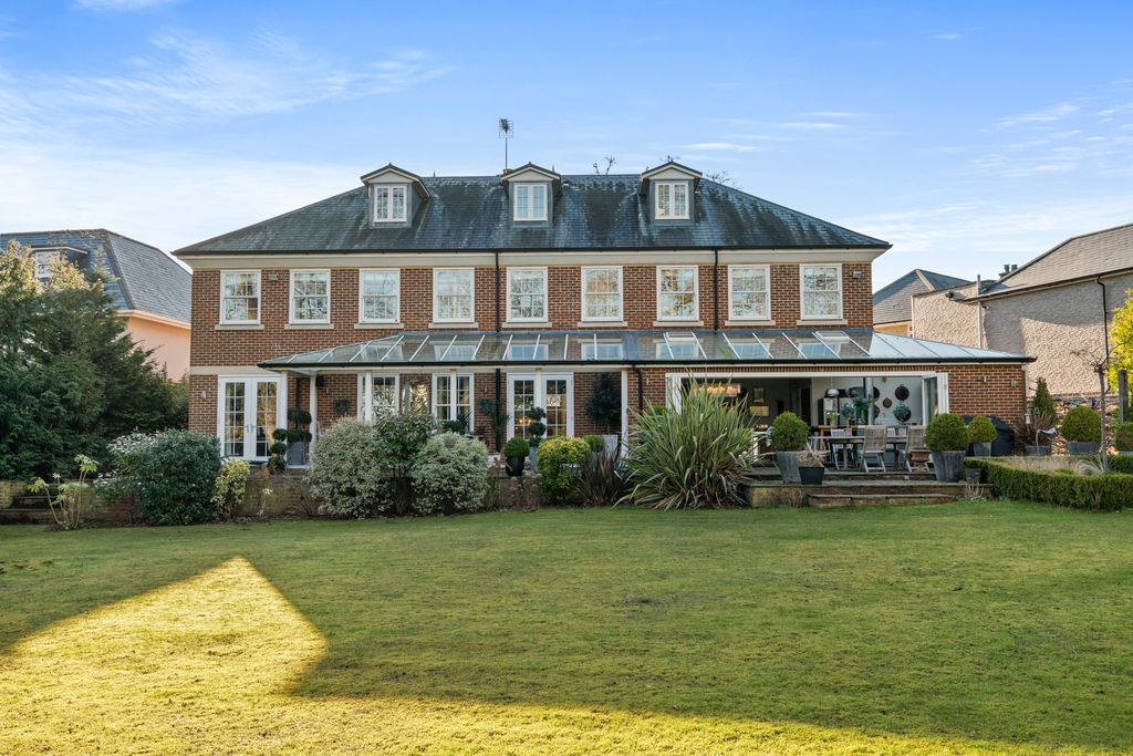 Additional image 15 of 6 bed property for saleCoombe Park, Kingston Upon Thames, South West London KT2, United Kingdom