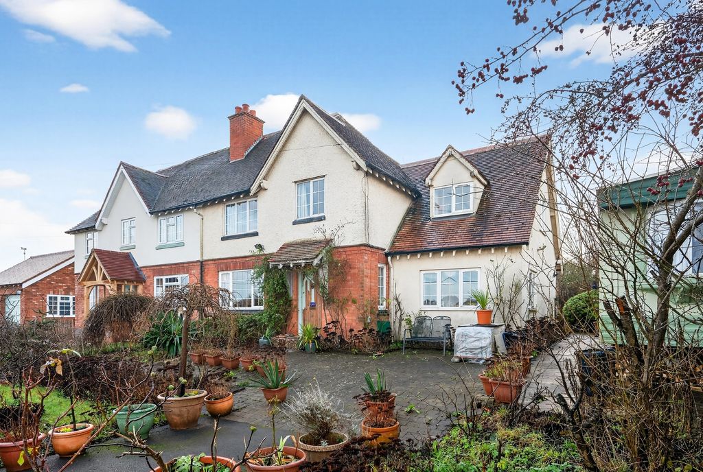 Property photo 1 of 39