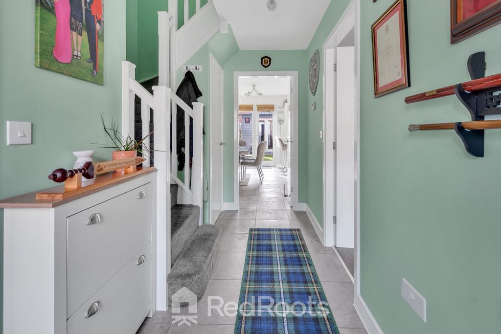 Property photo 2 of 27 3975144