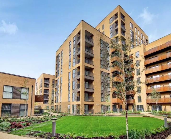 Property photo 1 of 20