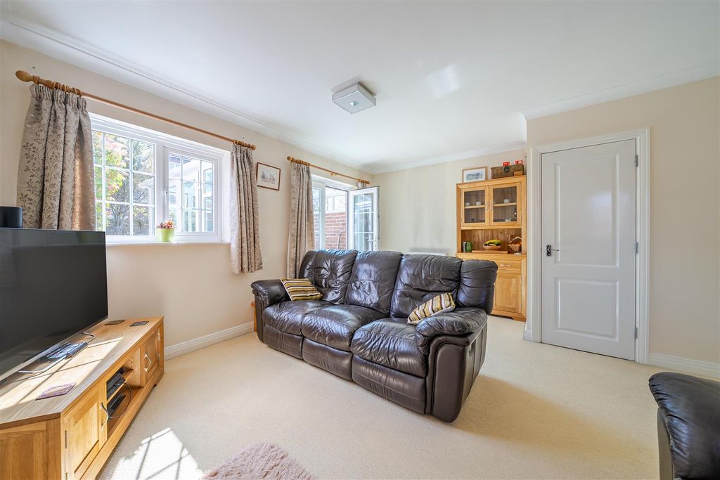 Property photo 2 of 22 1437751-4-69d64F0E68Cdf.Jpg