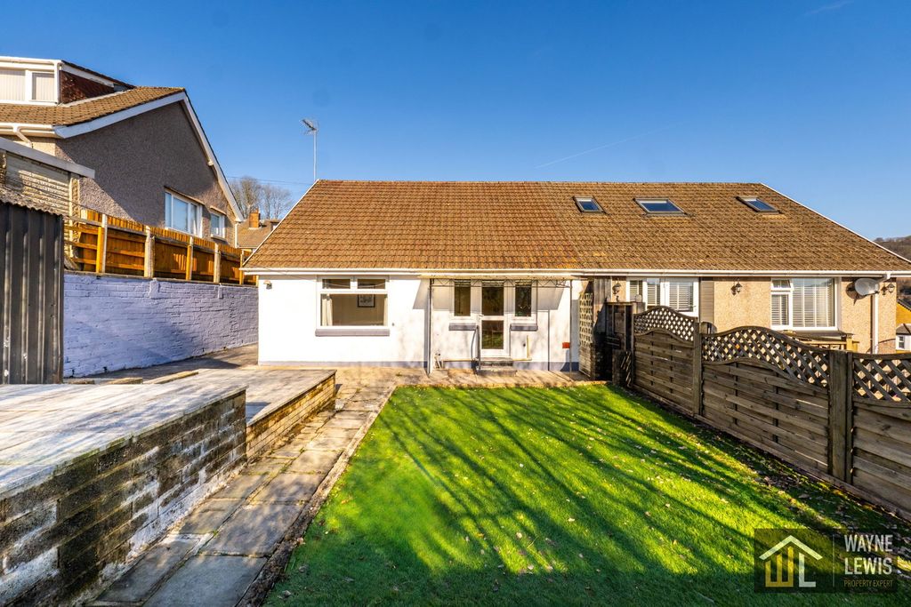 Property photo 1 of 41