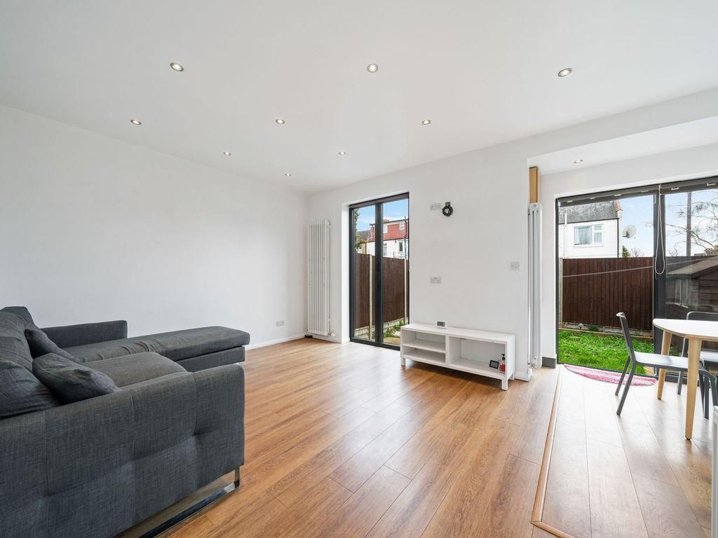 Property photo 1 of 14 B712E1c10c8A7237016E24022F9F4B0678B523d6.Jpg.Png