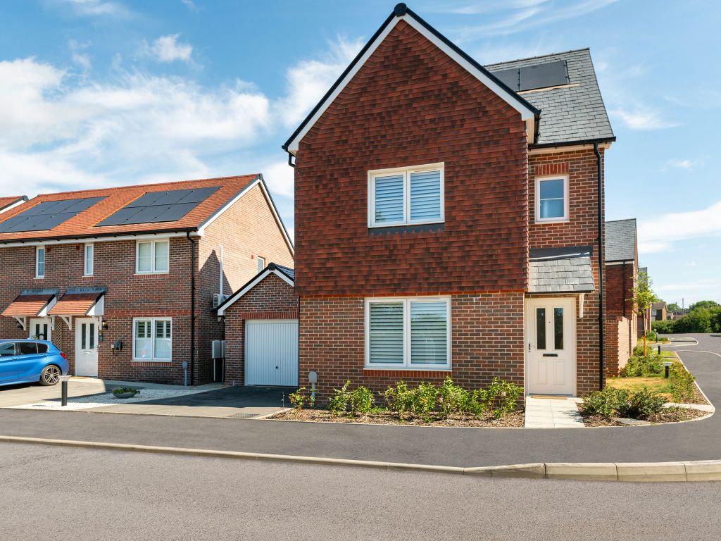 Property photo 1 of 6