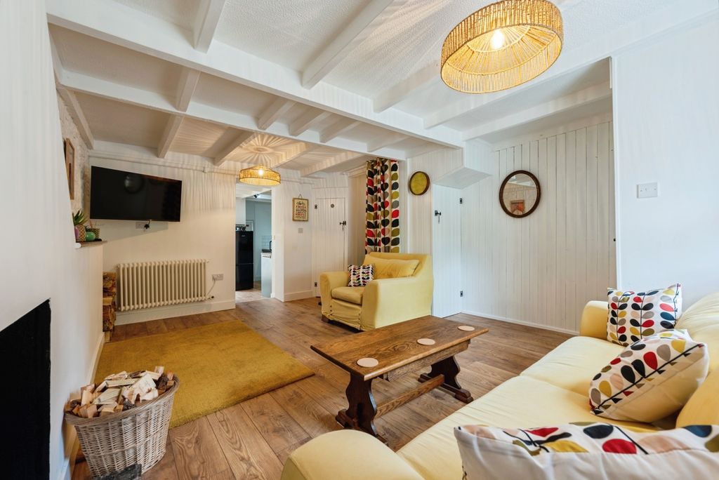 Property photo 2 of 14 Pbox-Img.Jpg