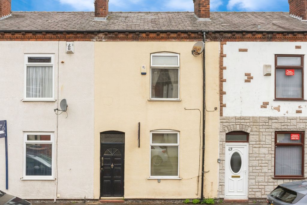 Property photo 2 of 15