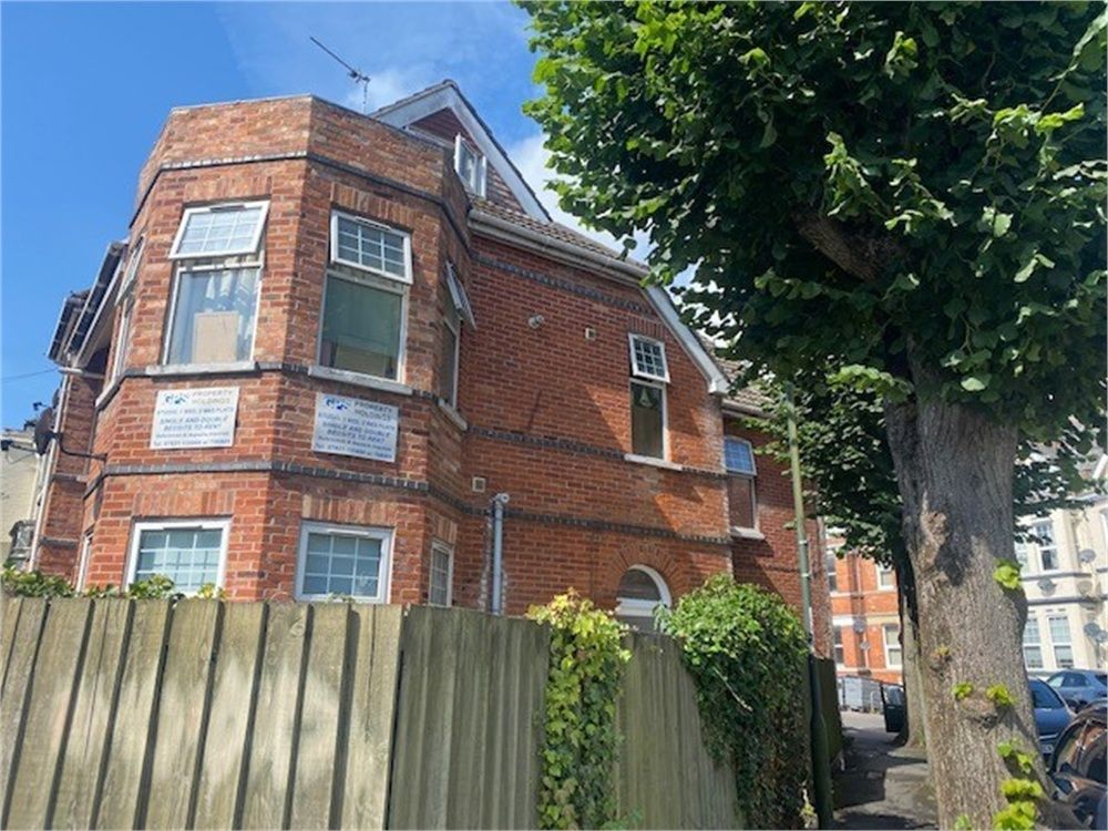 Property photo 1 of 6