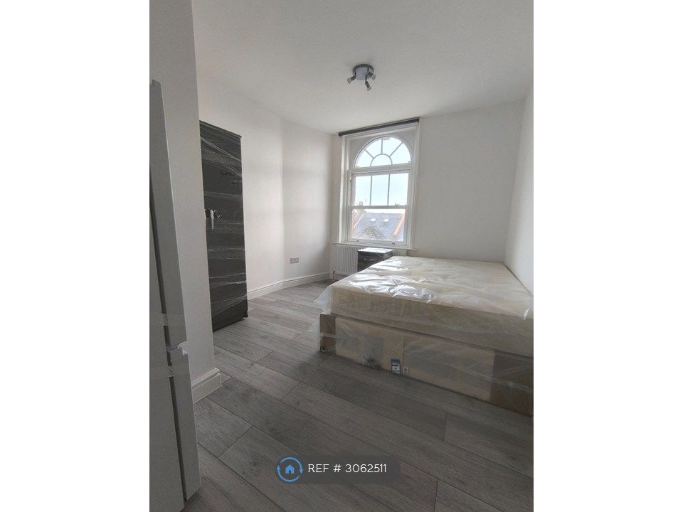 Property photo 1 of 4