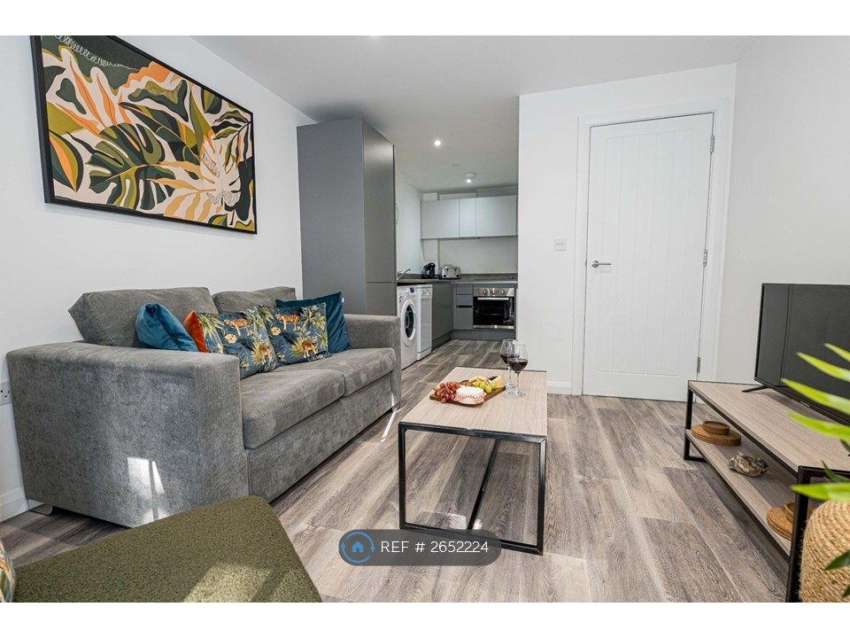 Property photo 3 of 10