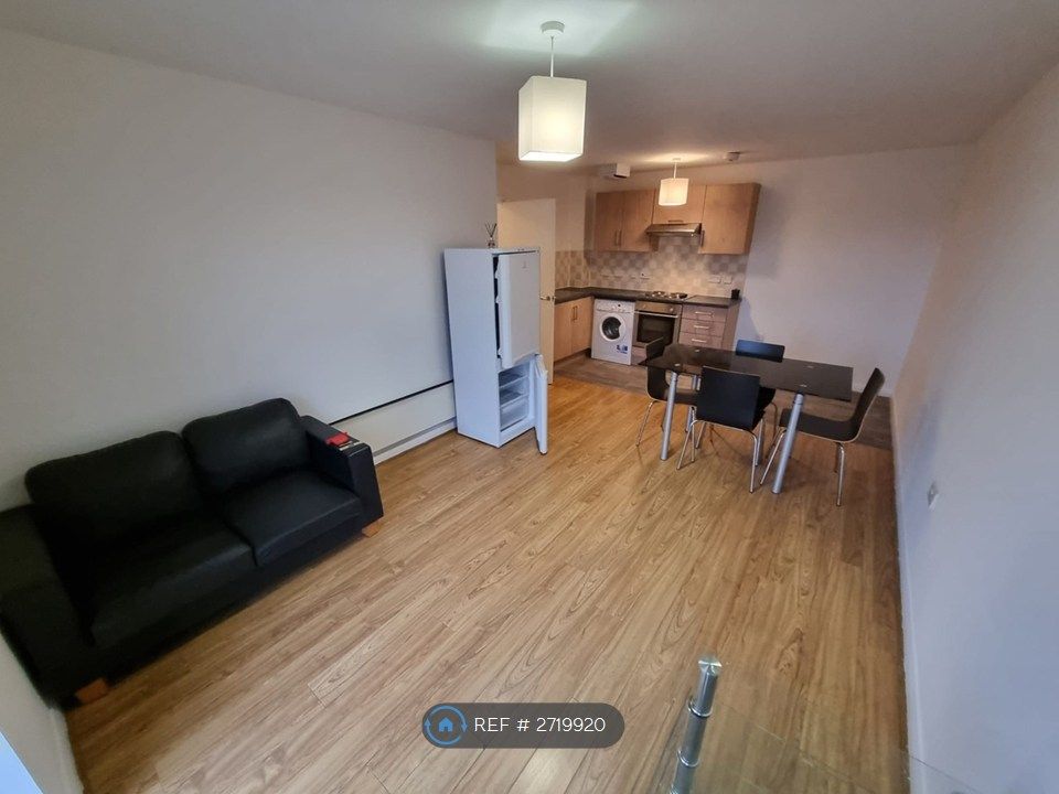 Property photo 2 of 7