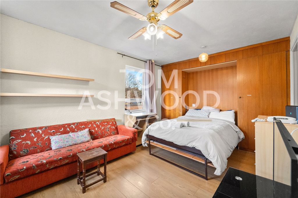 Property photo 2 of 7 Picture No. 13