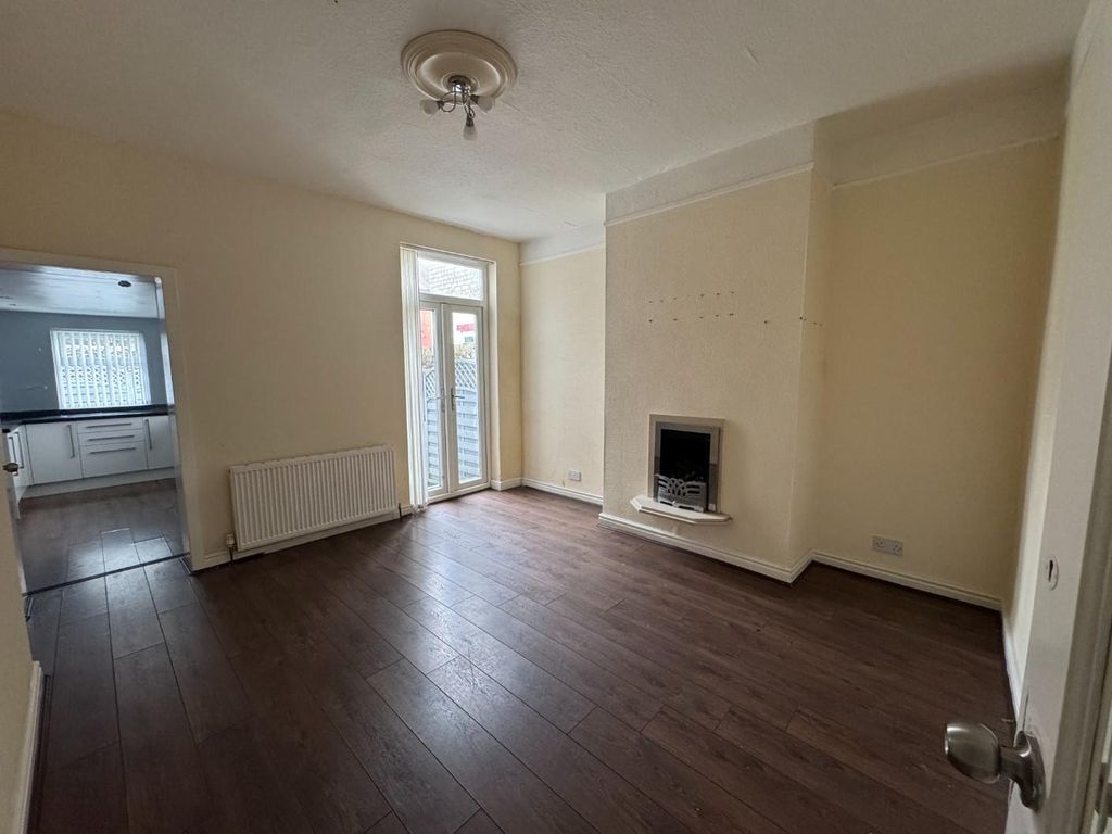 Property photo 2 of 12 Img_1326.Jpg