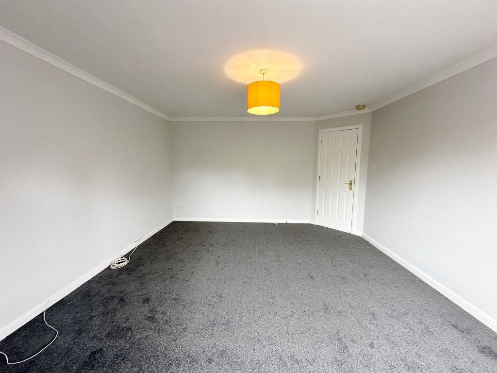 Property photo 3 of 14 Photo 3