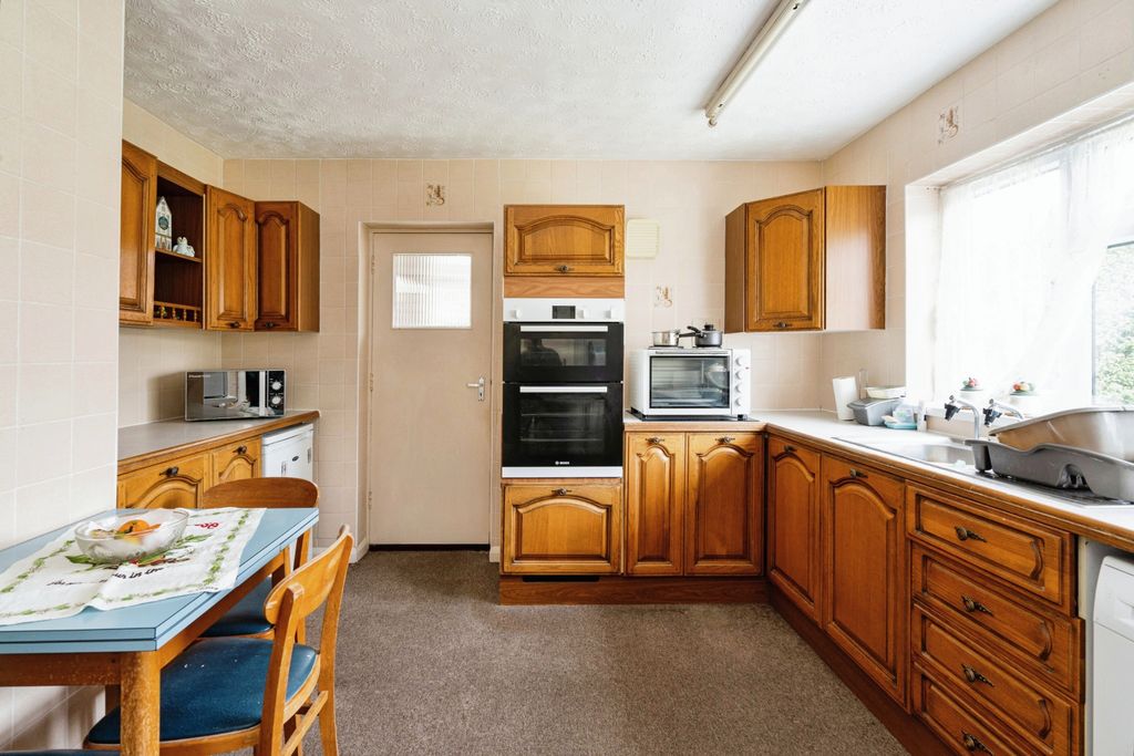 Property photo 3 of 15 Photography