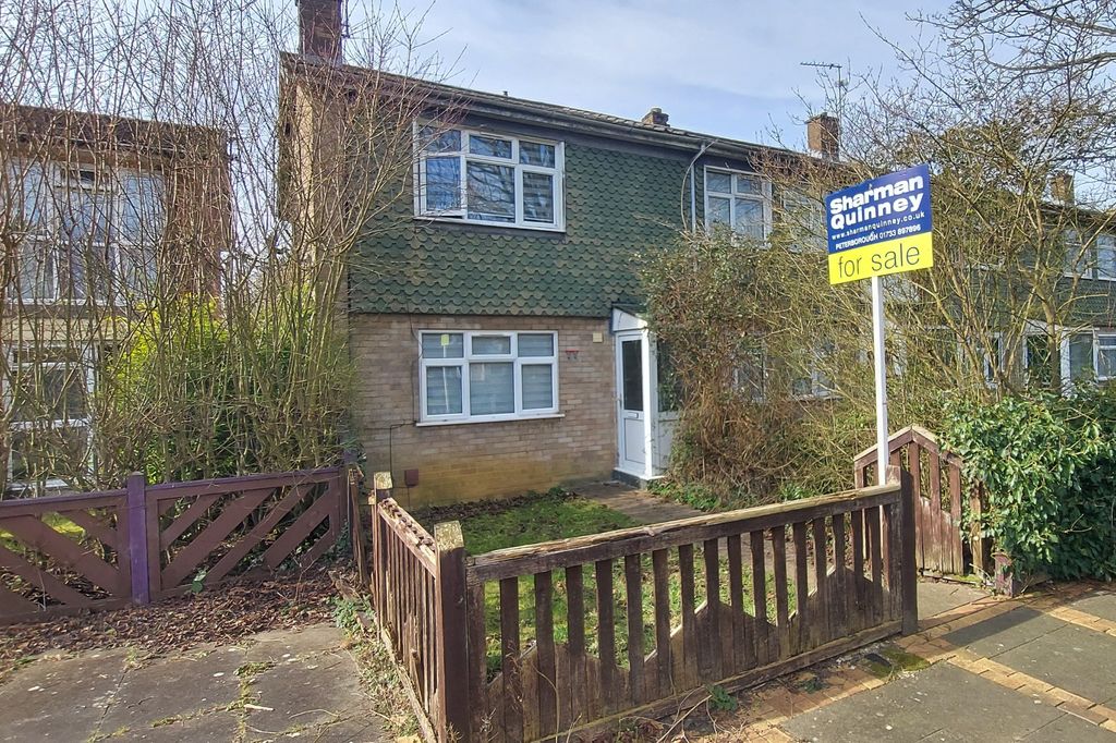 Property photo 1 of 2